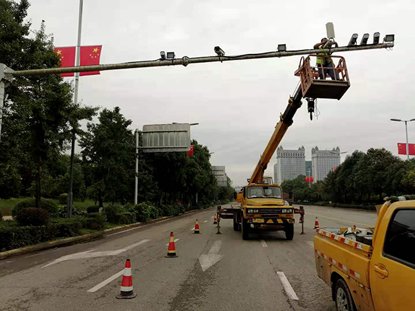 2020年樂(lè)至信號(hào)燈、電子警察安裝項(xiàng)目